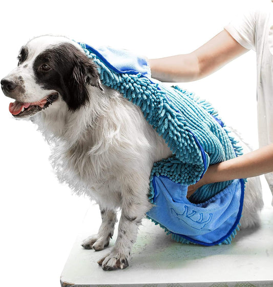 Ultra Absorbent Microfiber Quick Dry Towel for Dogs | Extra Large 35x15 Size | Comfortable Hand Pockets | Suitable for All Breeds | Durable and Machine Washable for Indoor and Outdoor Use